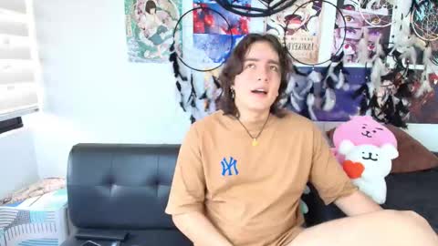 Snapshot of lukashollow chatting on October 6, 2025, 5:32 pm lukas 3 online show from October 6, 2025, 5:32 pm