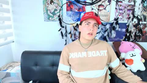 Snapshot of lukashollow chatting on October 19, 2025, 7:03 pm lukas 3 online show from October 19, 2025, 7:03 pm