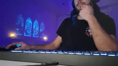 lukasschoetz online show from January 11, 2026, 4:34 pm