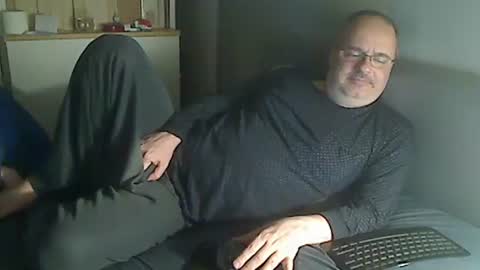 luke7634 online show from April 10, 2026, 8:57 pm