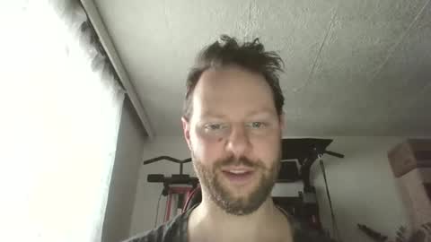 Snapshot of luke91_t chatting on January 17, 2026, 10:31 am luke91_t online show from January 17, 2026, 10:31 am