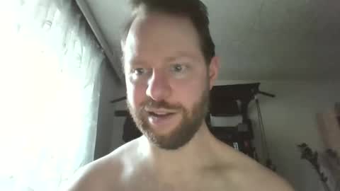 Snapshot of luke91_t chatting on February 24, 2026, 3:54 pm luke91_t online show from February 24, 2026, 3:54 pm