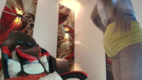 Snapshot of luke_davis01 chatting on February 10, 2026, 1:15 pm LUKE online show from February 10, 2026, 1:15 pm