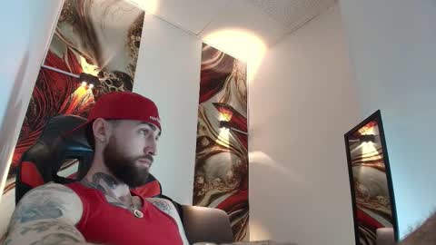 Snapshot of luke_davis01 chatting on February 13, 2026, 1:18 pm LUKE online show from February 13, 2026, 1:18 pm