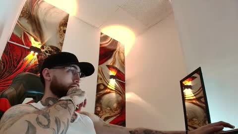 Snapshot of luke_davis01 chatting on March 9, 2026, 12:53 pm LUKE online show from March 9, 2026, 12:53 pm