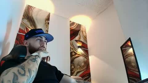 Snapshot of luke_davis01 chatting on May 15, 2026, 12:56 pm LUKE online show from May 15, 2026, 12:56 pm