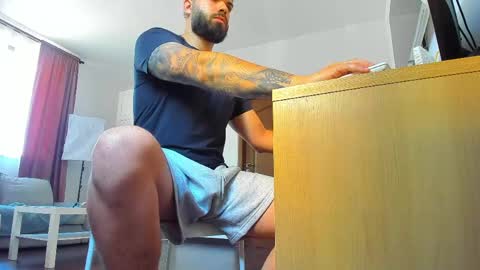 Snapshot of lukedenver chatting on May 16, 2026, 8:00 am Luke online show from May 16, 2026, 8:00 am