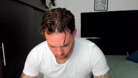 Snapshot of lukeglanton17 chatting on February 19, 2025, 11:17 am Luke online show from February 19, 2025, 11:17 am