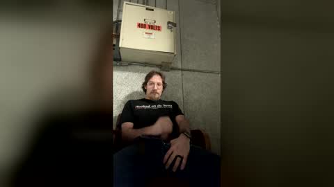 lukekibbe27 online show from January 13, 2026, 12:05 am