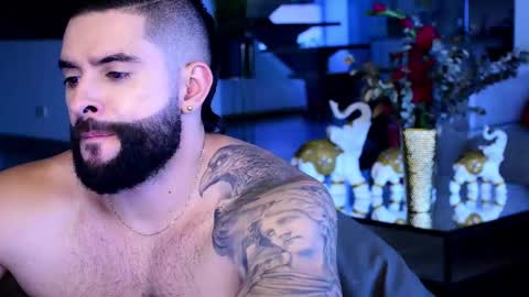 Lukhas f4f online show from February 18, 2025, 11:08 pm