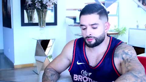 Lukhas f4f online show from November 7, 2025, 8:53 pm