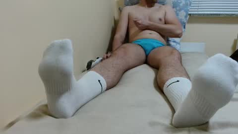 Luke online show from October 19, 2025, 5:46 pm