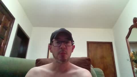 Luke online show from April 17, 2026, 11:08 pm