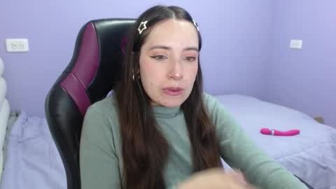 Snapshot of lula_05 chatting on November 15, 2025, 11:10 pm Vicky online show from November 15, 2025, 11:10 pm