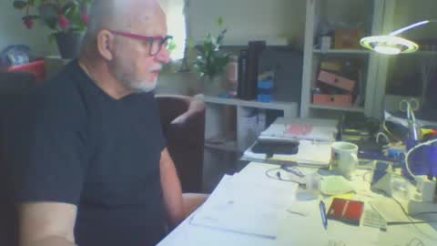luley58 online show from May 5, 2026, 7:05 am