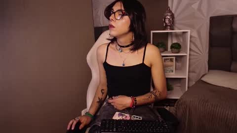 Snapshot of lullaby_charade_ chatting on February 20, 2026, 9:10 am Cookie online show from February 20, 2026, 9:10 am