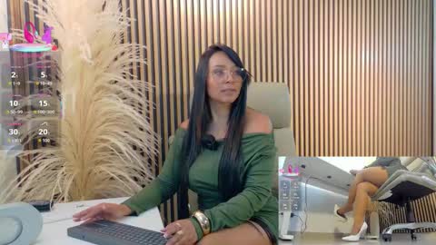 lulu online show from November 25, 2025, 12:32 am