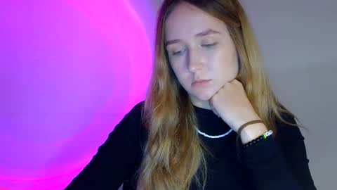 Lulu Baby18 online show from October 24, 2025, 3:19 pm