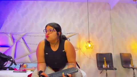 Snapshot of lulu_kawai chatting on January 13, 2025, 7:10 pm lulu online show from January 13, 2025, 7:10 pm