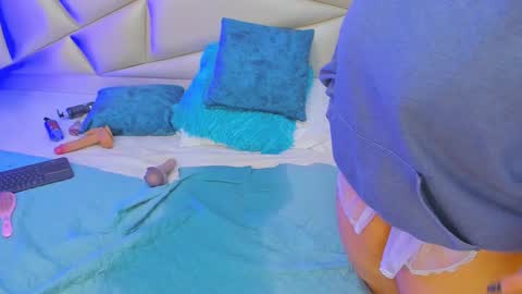 Snapshot of lulu_kawai chatting on February 11, 2025, 10:28 pm lulu online show from February 11, 2025, 10:28 pm