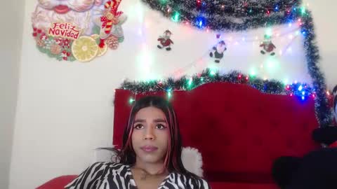 Snapshot of luluu_08 chatting on December 14, 2024, 5:47 pm LULU online show from December 14, 2024, 5:47 pm