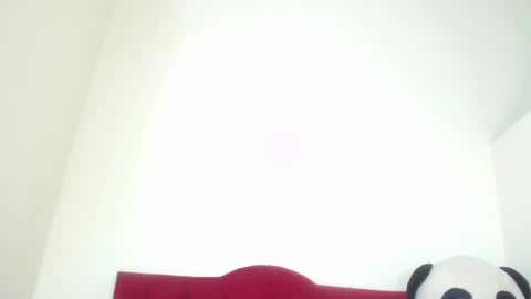 Snapshot of luluu_08 chatting on January 8, 2025, 5:26 pm LULU online show from January 8, 2025, 5:26 pm