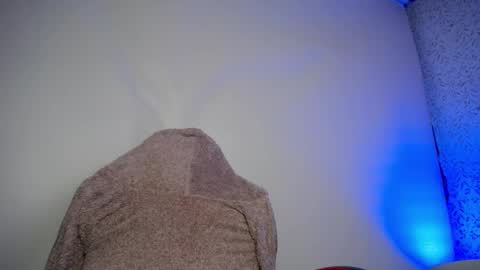 Snapshot of luly_blue chatting on March 19, 2026, 3:10 am Luly online show from March 19, 2026, 3:10 am