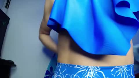 Snapshot of luly_blue chatting on March 21, 2026, 3:44 am Luly online show from March 21, 2026, 3:44 am