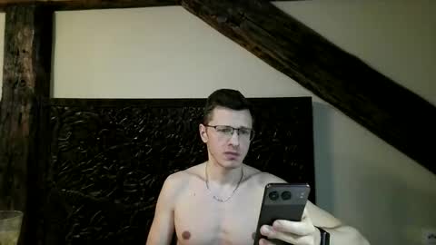 Andrew independent model 2000-0000 CET daily online show from April 2, 2026, 6:27 pm