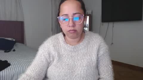 Snapshot of lumi_84 chatting on January 31, 2025, 12:28 am LUMI online show from January 31, 2025, 12:28 am