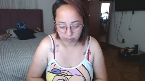 Snapshot of lumi_84 chatting on February 26, 2025, 2:04 am LUMI online show from February 26, 2025, 2:04 am