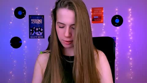Sweet Lumi online show from May 28, 2026, 7:38 am
