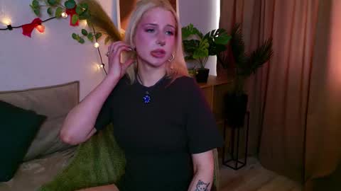 Nora online show from March 13, 2026, 1:18 pm