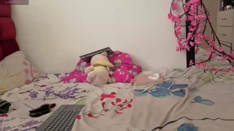 Snapshot of lumy_star chatting on January 10, 2026, 10:47 pm KITSUNE online show from January 10, 2026, 10:47 pm