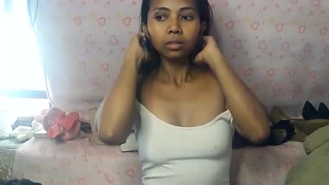 Luna online show from October 5, 2025, 12:58 pm