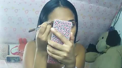 Luna online show from October 18, 2025, 10:05 am