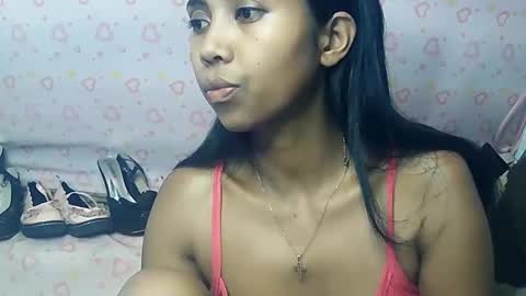 Luna online show from January 12, 2026, 1:27 pm