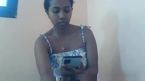 Luna online show from April 14, 2026, 7:03 am