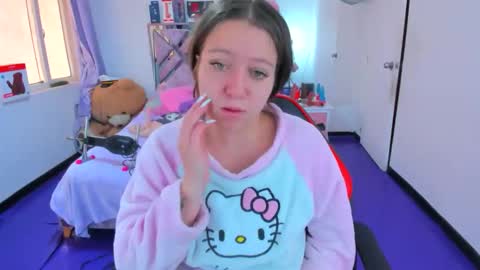 Snapshot of luna_analya chatting on May 4, 2026, 3:52 pm luna_analya online show from May 4, 2026, 3:52 pm