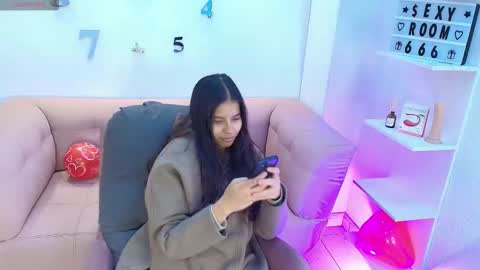 Snapshot of luna_and_titan chatting on February 12, 2026, 3:45 am Luna And Titan online show from February 12, 2026, 3:45 am