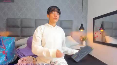 Luna online show from February 15, 2026, 11:19 am