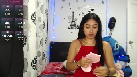 Luna charlotte95 online show from January 11, 2026, 2:49 am