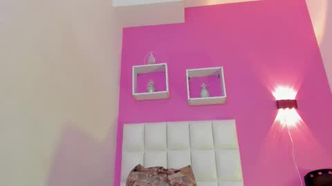 Luna online show from February 8, 2026, 11:46 am