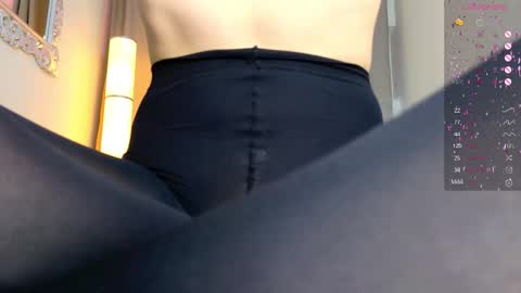 Luna online show from November 29, 2025, 6:05 am