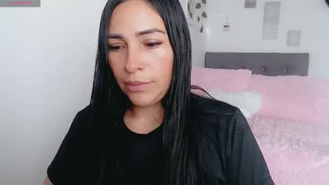 Snapshot of luna_lgomez chatting on February 22, 2026, 1:09 pm luna online show from February 22, 2026, 1:09 pm