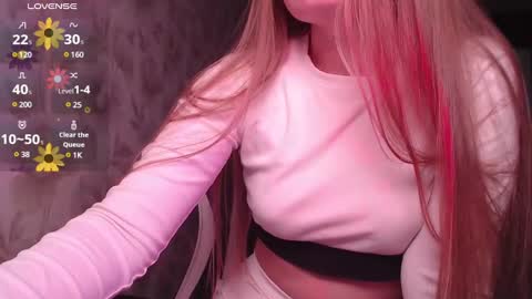 Luna online show from February 8, 2025, 10:39 am