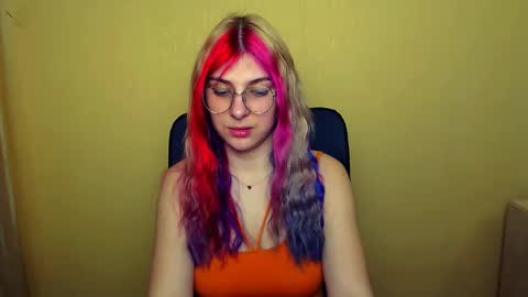 Snapshot of luna_lush_ chatting on February 25, 2025, 9:20 am Luna online show from February 25, 2025, 9:20 am