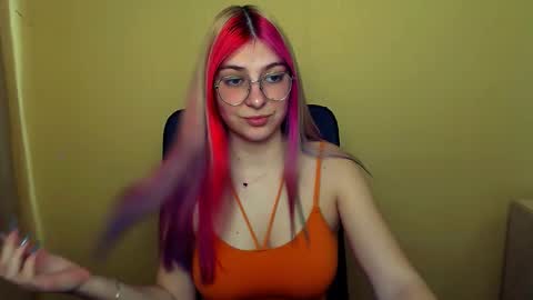 Snapshot of luna_lush_ chatting on March 6, 2025, 11:03 am Luna online show from March 6, 2025, 11:03 am