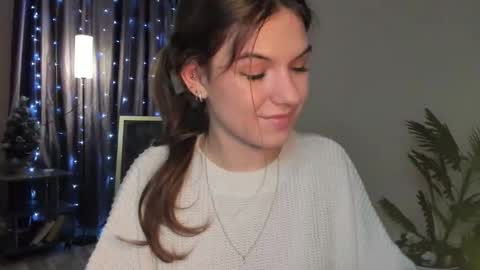 Luna online show from January 8, 2026, 5:48 pm