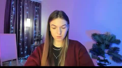 Luna online show from February 12, 2026, 4:18 am